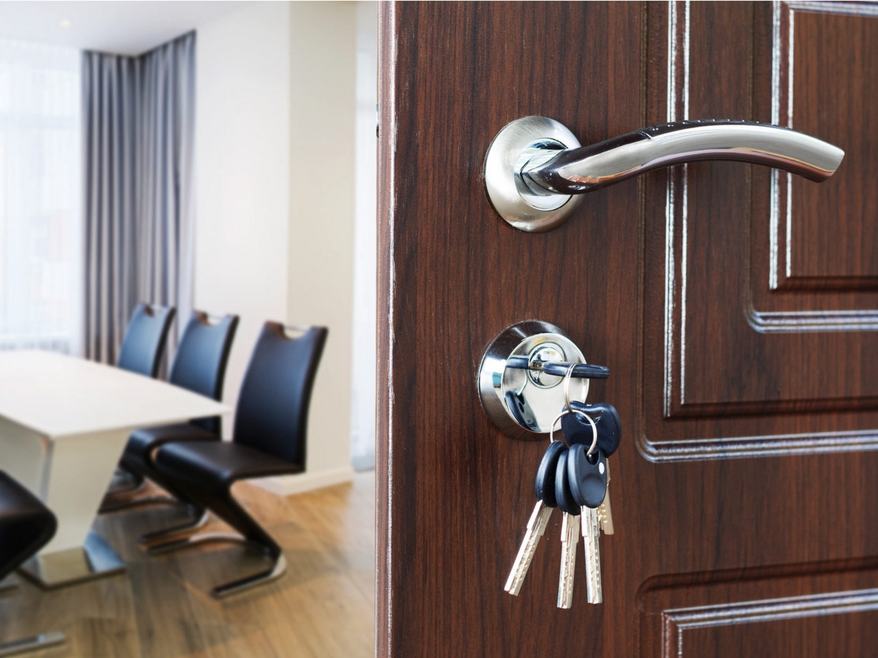 Commercial locksmith services Miami